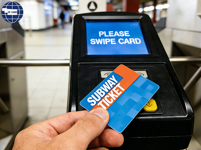 تحليل تطبيقات الصناعات المتعددة لبوليكاربونات البطاقات الذكية